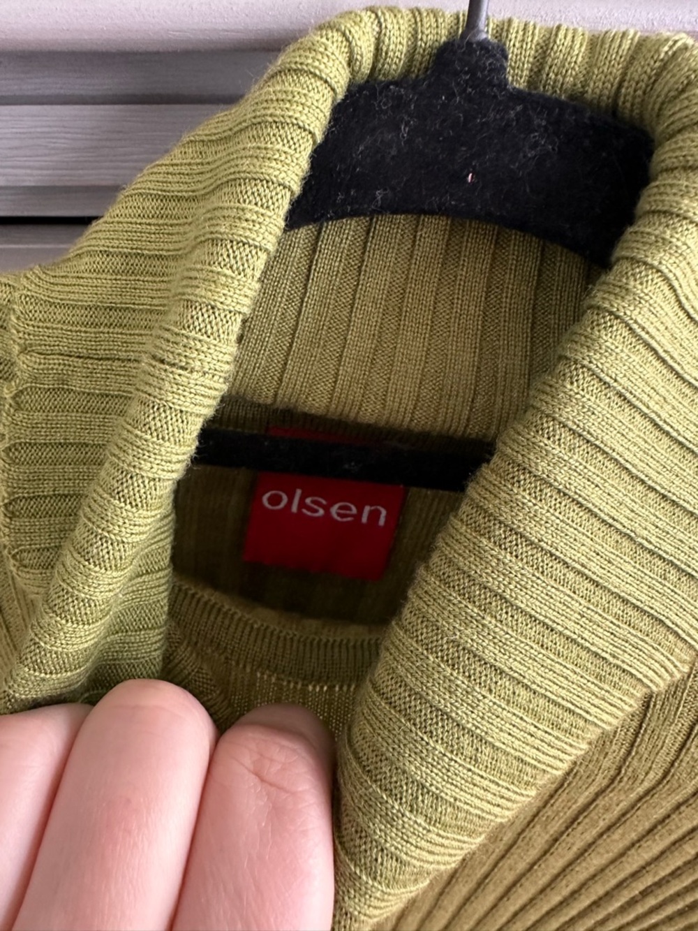 Ribbed Turtleneck Sweater in Olive Green - Picture 4 of 7
